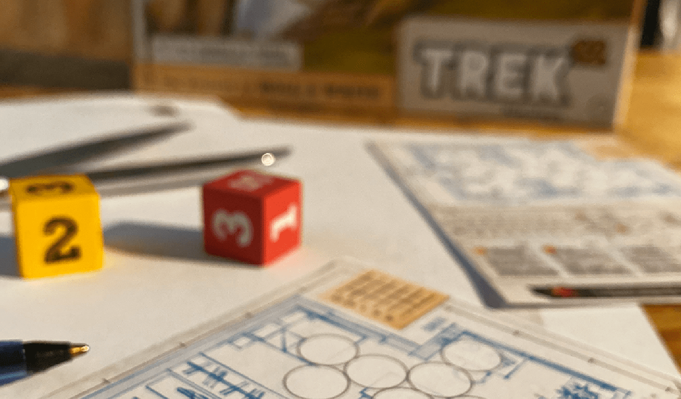 trek12 at home roll & and write jeu de societe abstrait reflexion lumberjacks studio