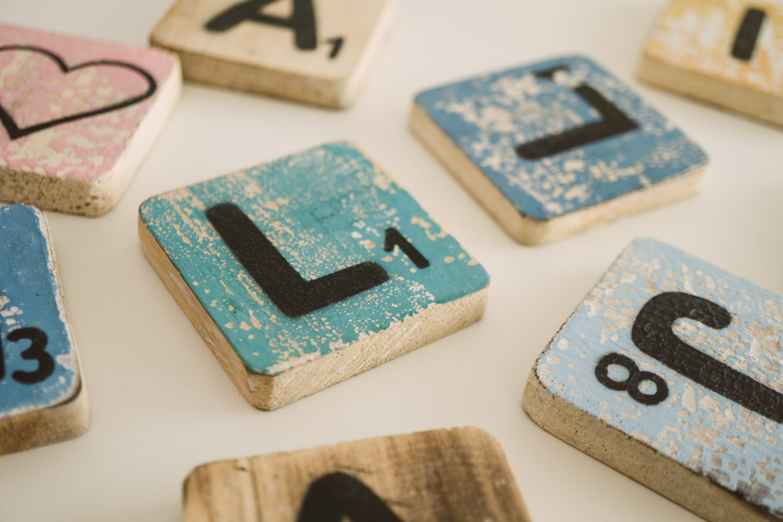 scrabble lettre en bois