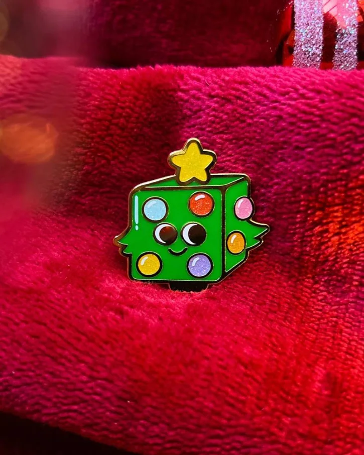 Pin's Ă Paillette | đ Le DĂ© CorĂ© â Image 4
