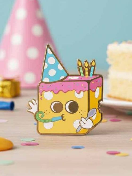 Pin's ĂmaillĂ© | đ Le Birth DĂ©